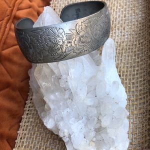 KIRK Floral Carnation Pewter Cuff Bracelet January
